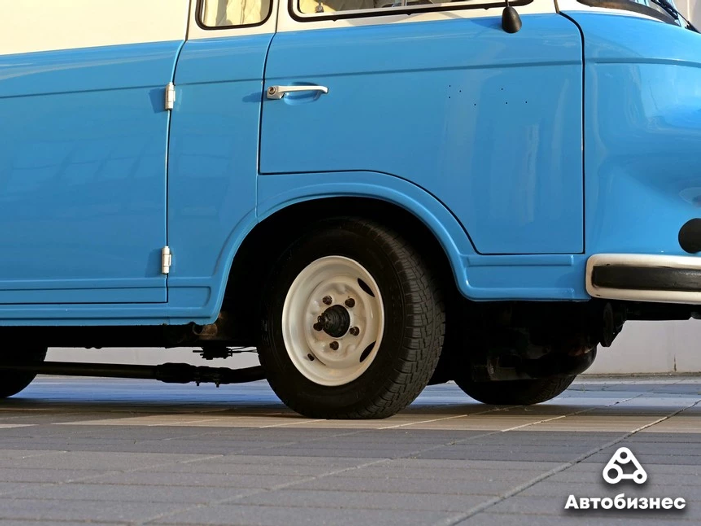 Новая жизнь Barkas B1000: из «дров» в фуд-трак