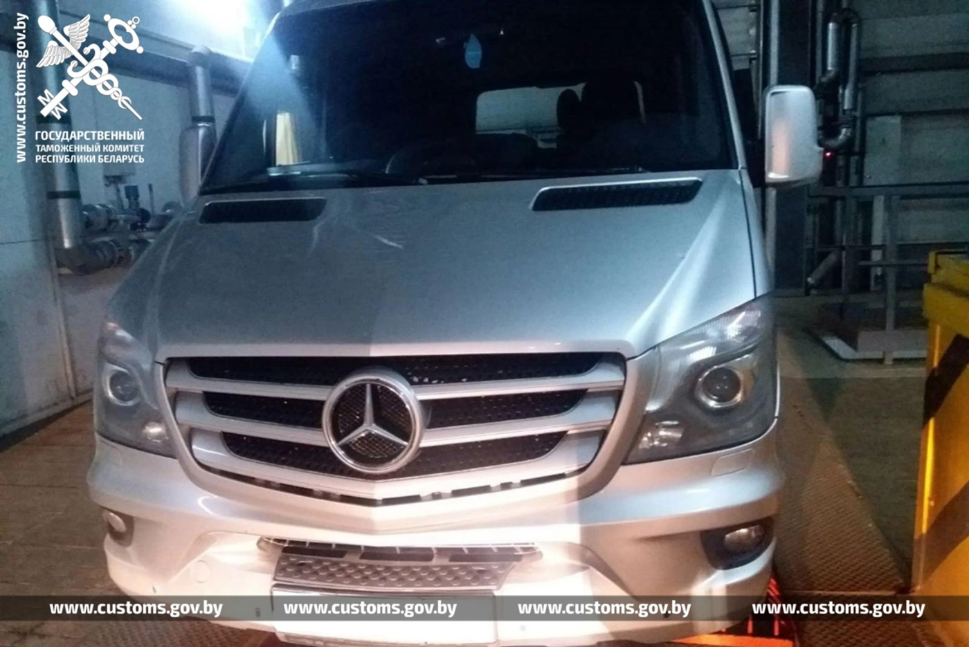 Контрабандиста приговорили к 12 годам и конфисковали Mercedes-Benz Sprinter