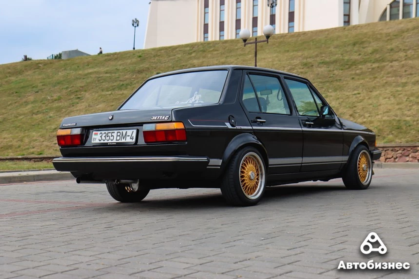 Потрясающая Jetta Mk1 из Гродно: создана, чтобы ловить взгляды