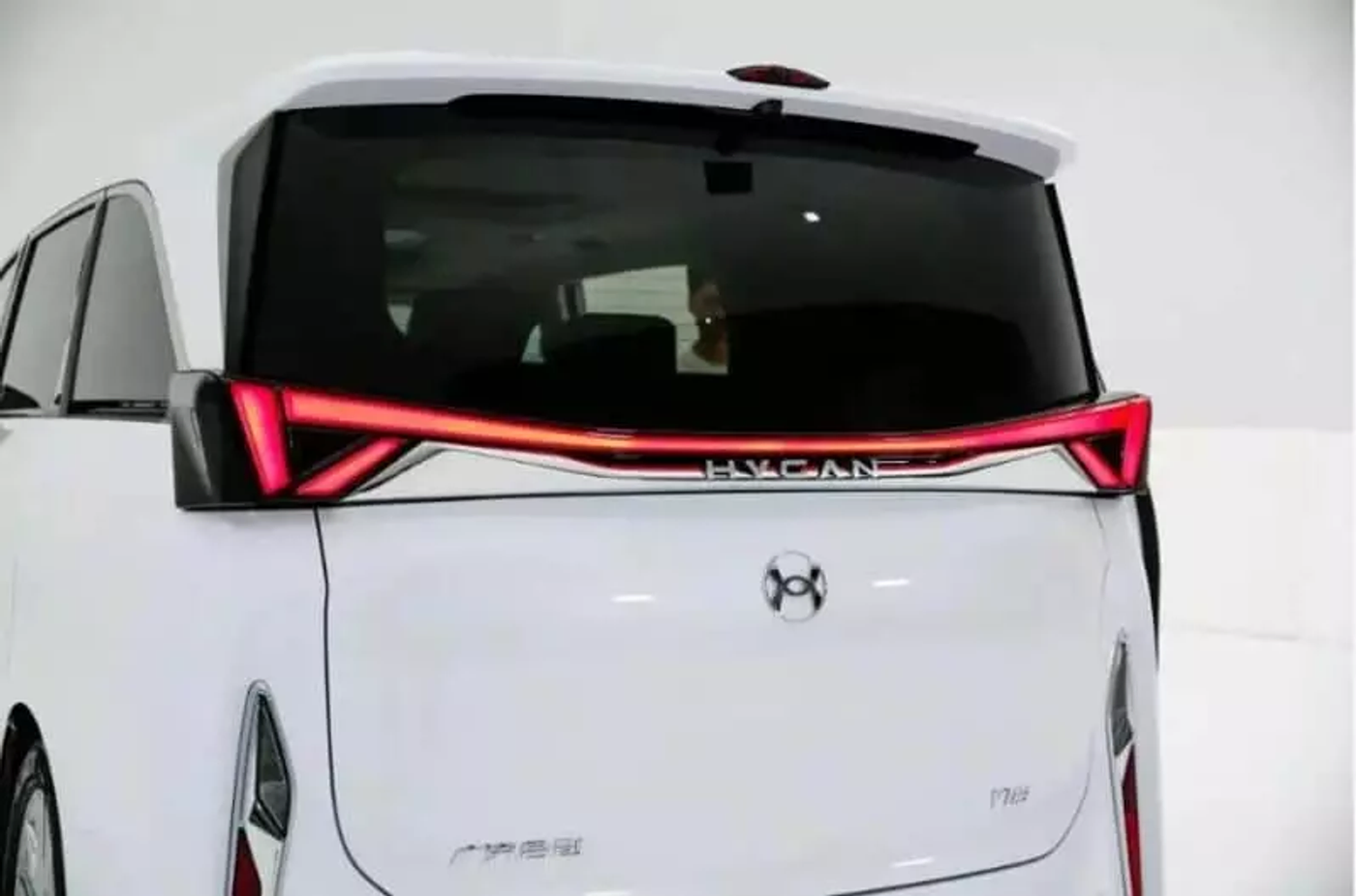 GAC Hycan V09: новый электрический MPV с запасом хода 762 км