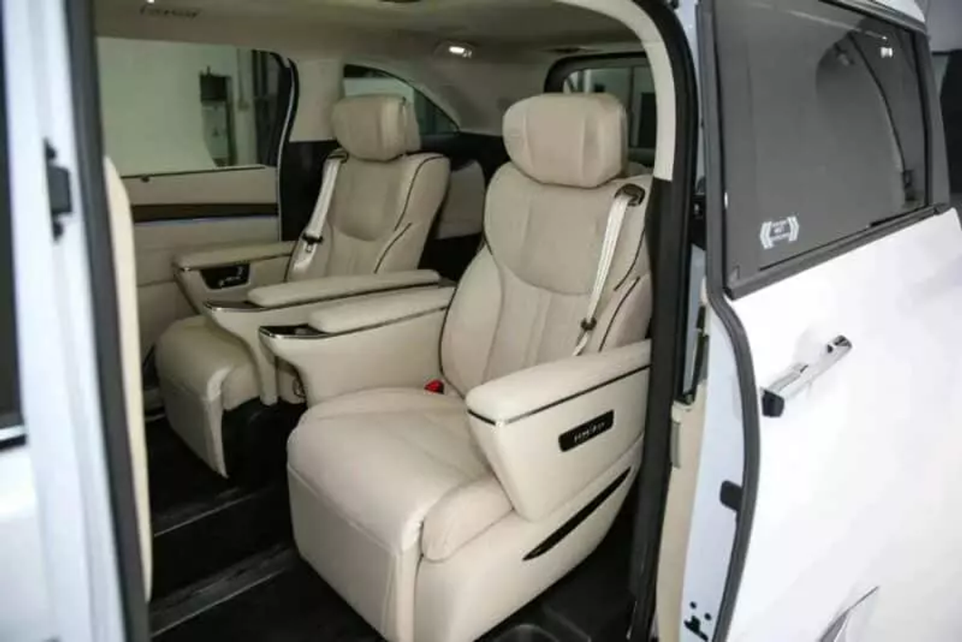 GAC Hycan V09: новый электрический MPV с запасом хода 762 км