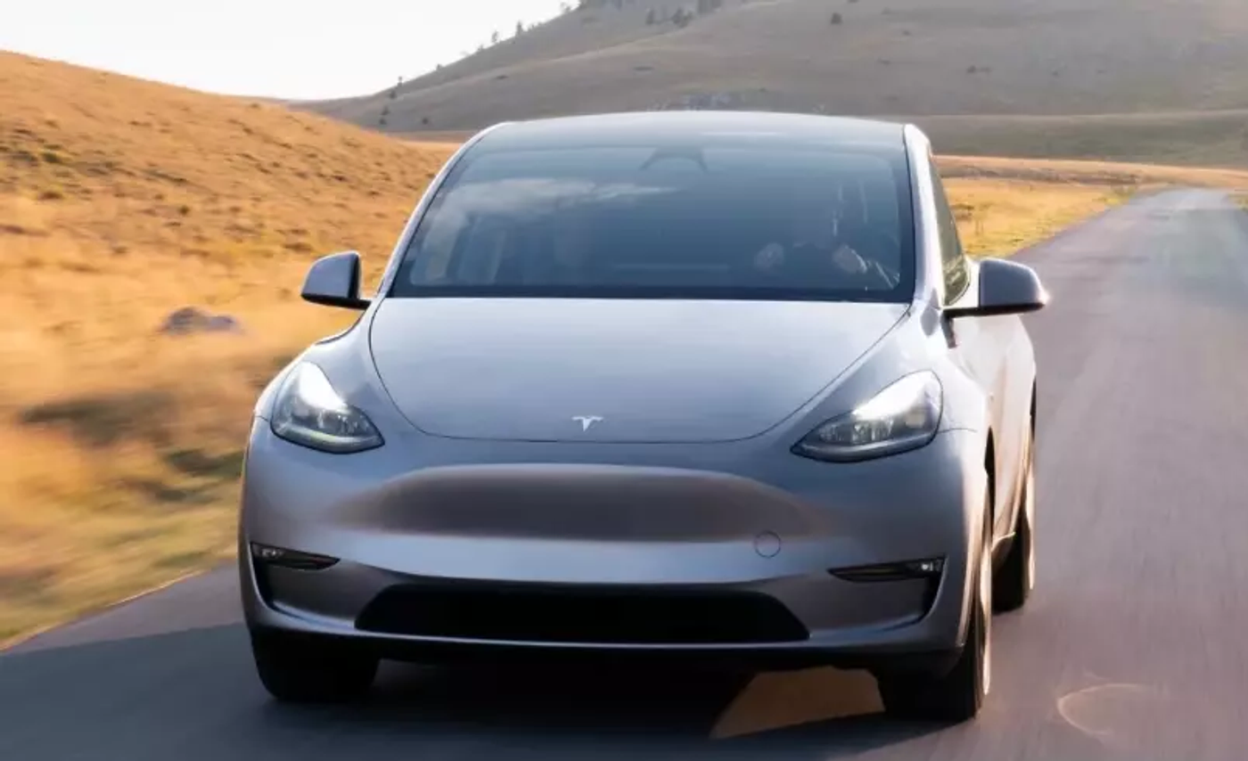 Tesla поставила свой миллионный автомобиль в Европу