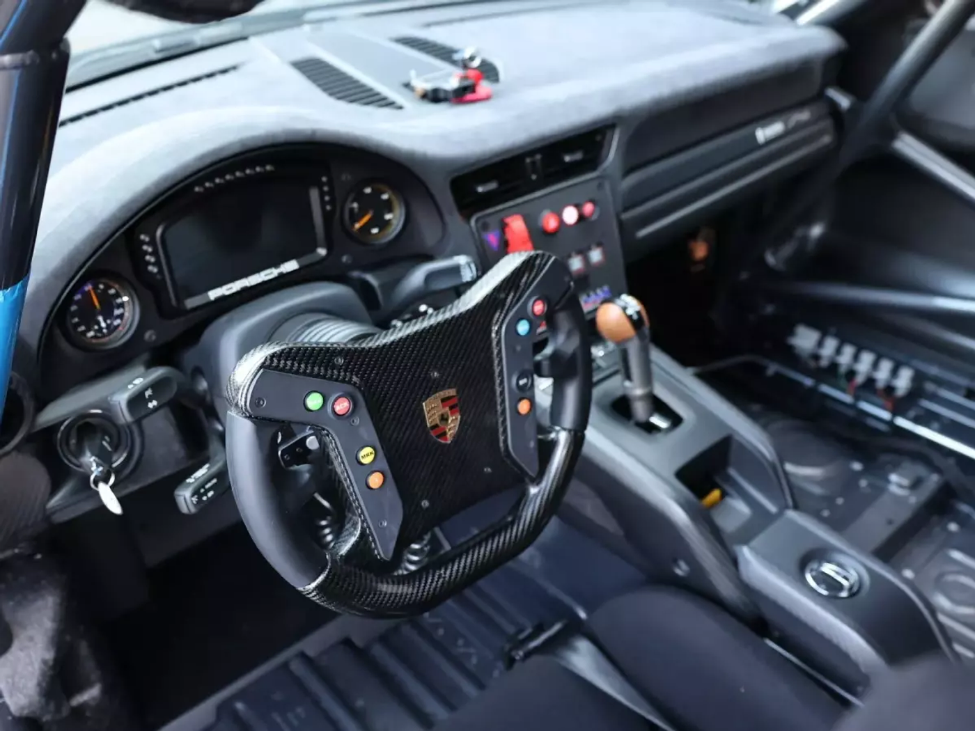 Эксклюзивный Porsche 935 с пробегом 146 км выставили на торги