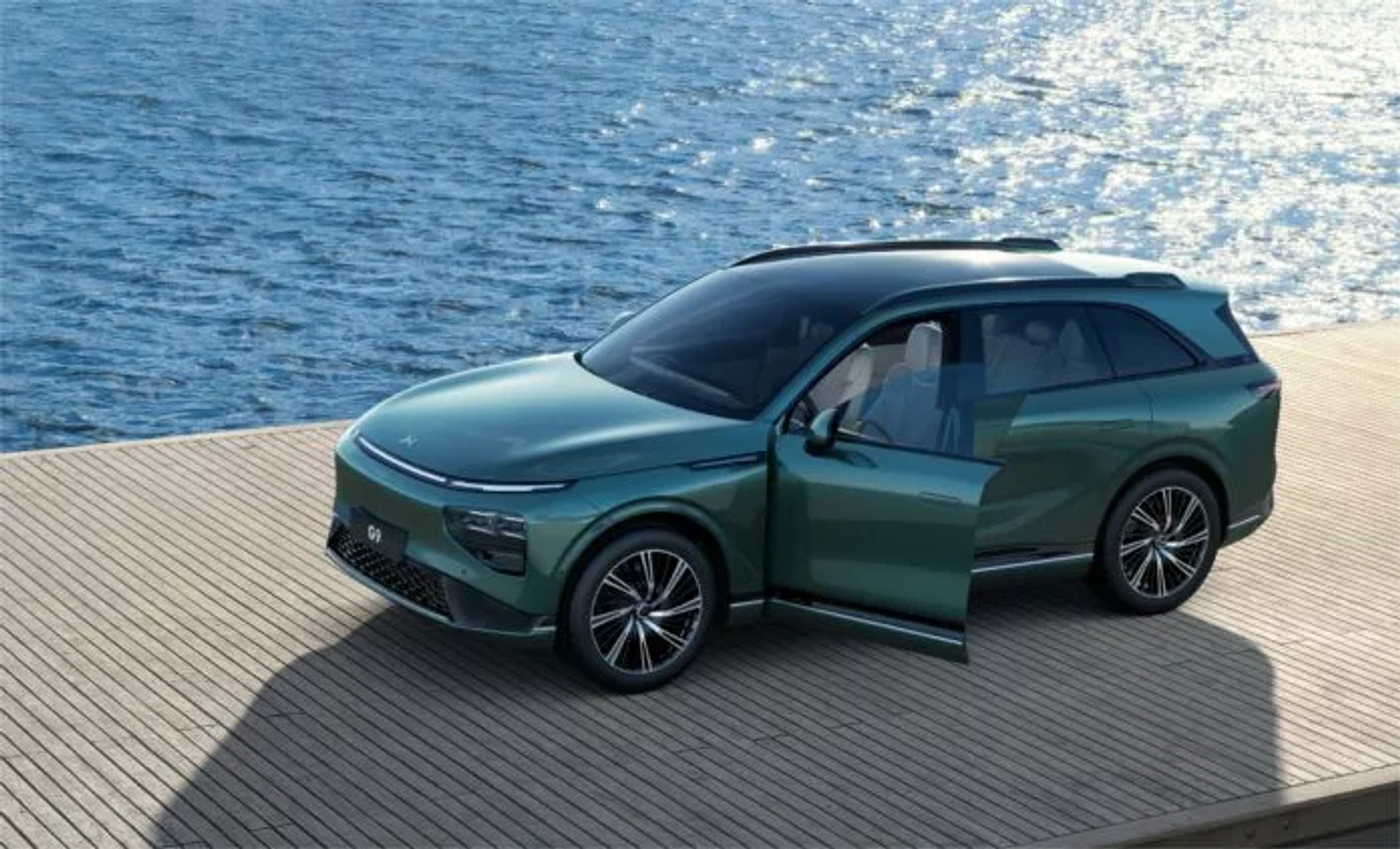Hongqi завершила тестирование нового электрического внедорожника