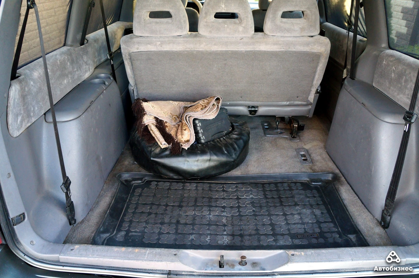 Chrysler Voyager 2 багажник