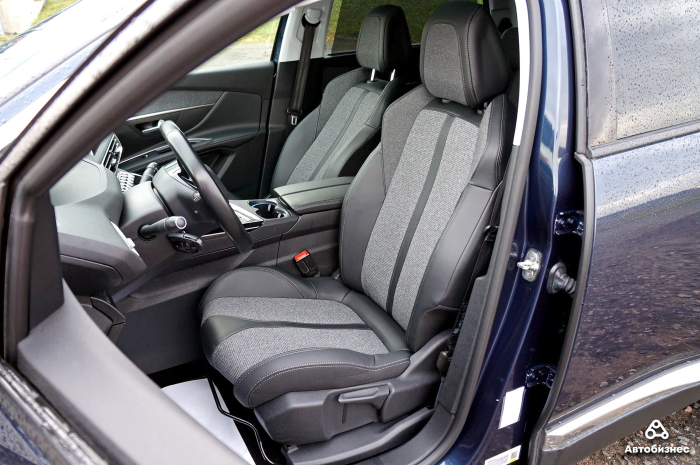 Сиденье Peugeot 5008