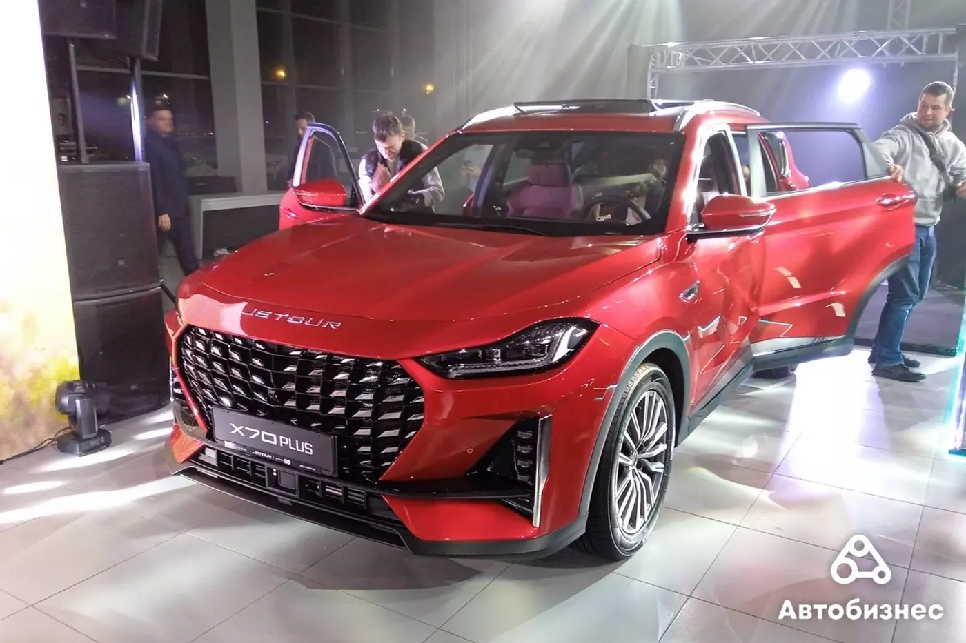 В Беларусь привезли новый кроссовер Jetour X70 Plus: первое знакомство