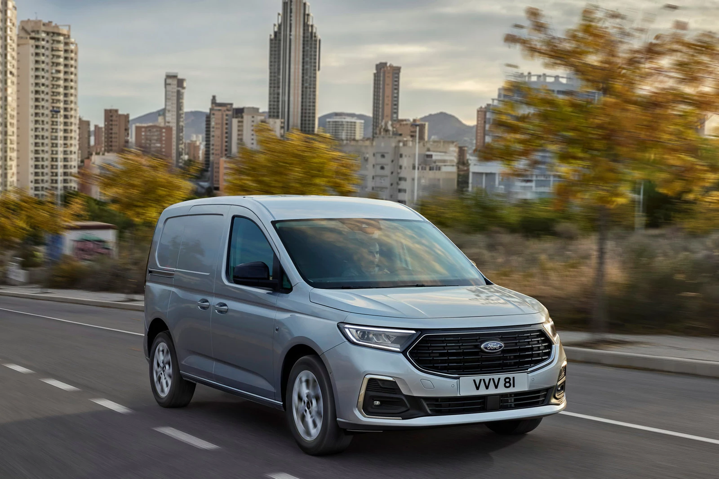 Представлен новый Ford Transit Connect с техникой от Volkswagen Caddy
