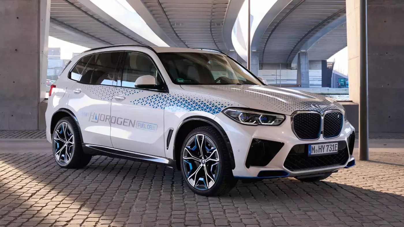  Водородный кроссовер iX5 Hydrogen
