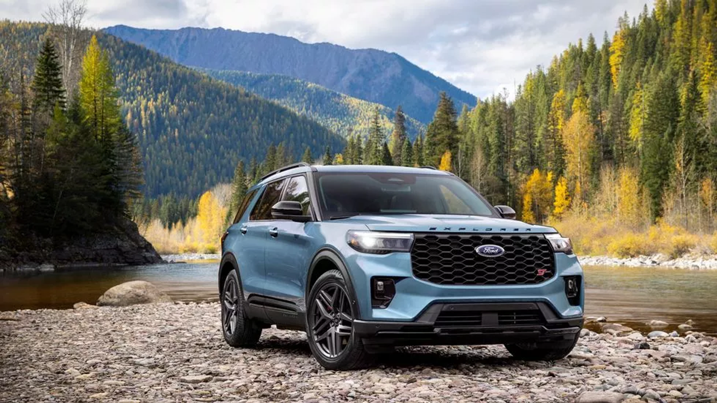 Новый Ford Explorer: рестайлинговая модель 2025 года