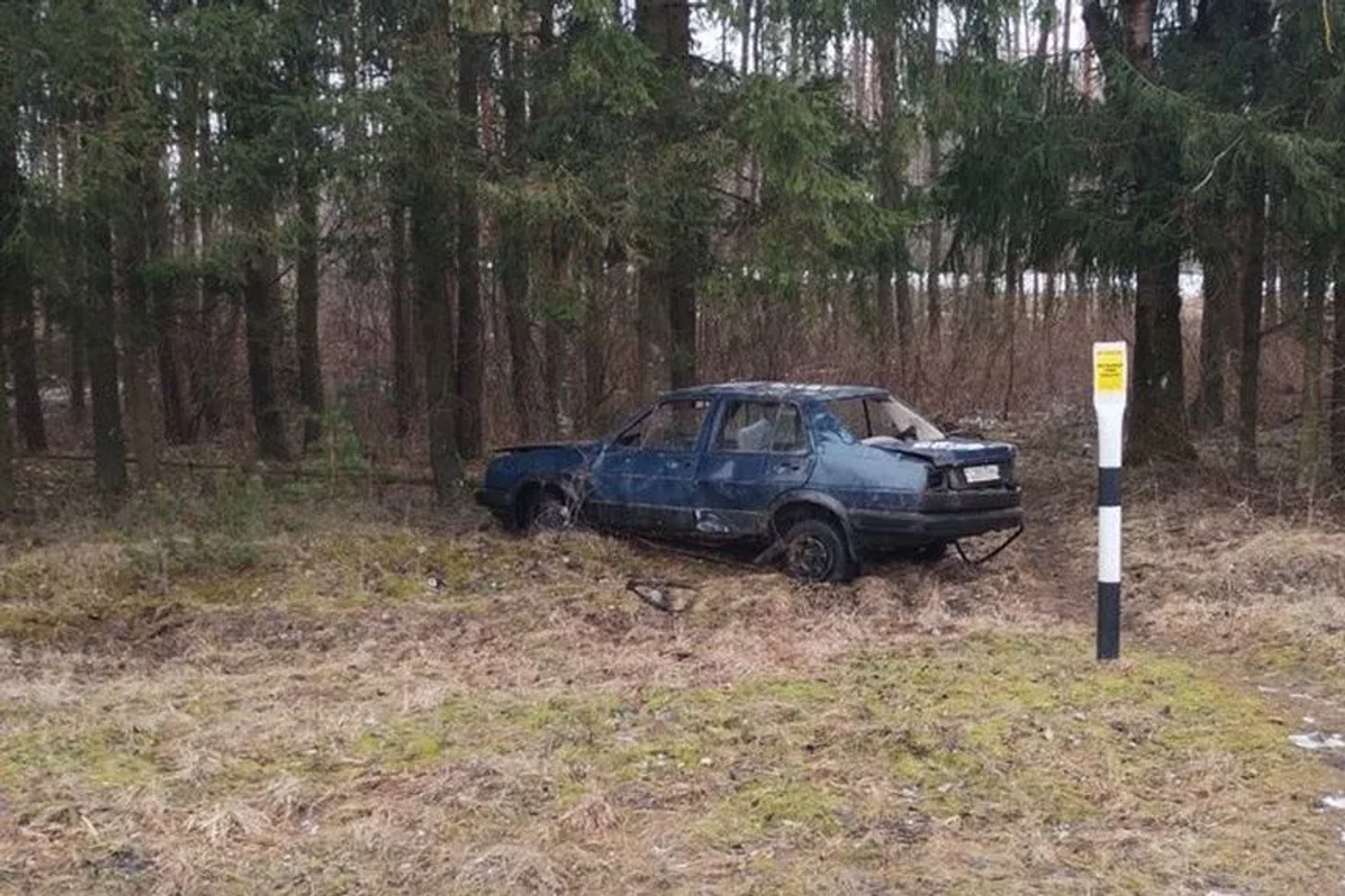 19-летний водитель травмирован при опрокидывании автомобиля в Лидском районе