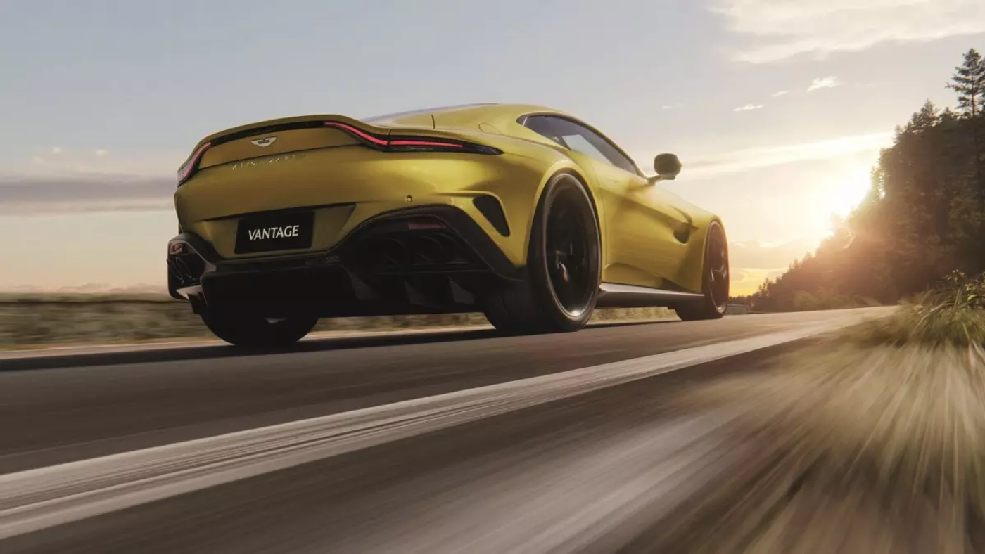Aston Martin Vantage составит конкуренцию Porsche 911