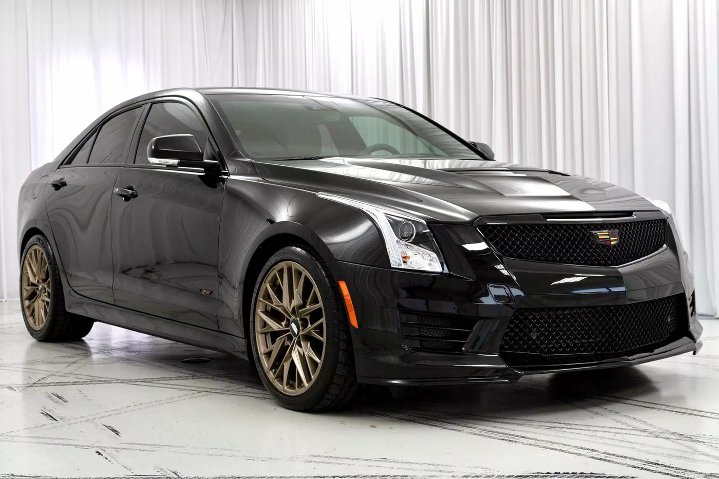 Уникальный спортивный седан Cadillac ATS-V президента Байдена выставлен на продажу