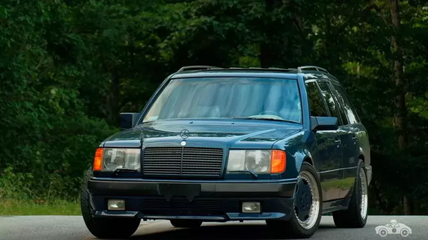 32-клапанный 6,0-литровый Mersedes «Hammer Wagon»