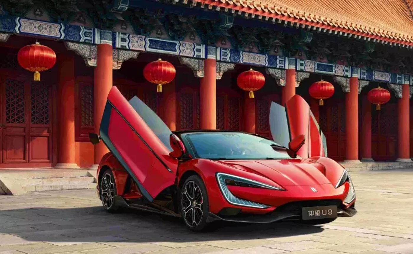 На внутренний рынок Китая вышел Yangwang U9 с 1300 л.с. за $232 000