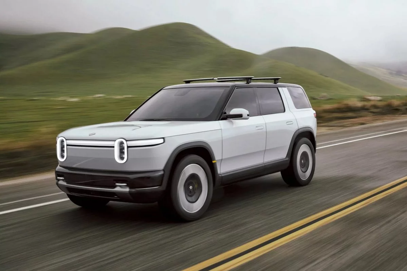 Rivian представила две новые модели, среди которых и соперник Tesla Model Y