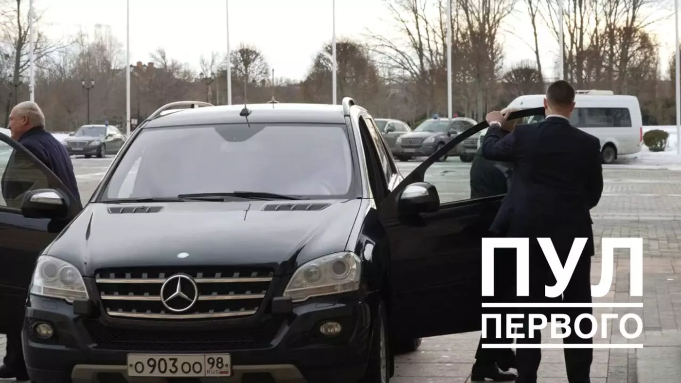 Эволюция президентских лимузинов: от первых кабриолетов до девятитонного «Чудовища»