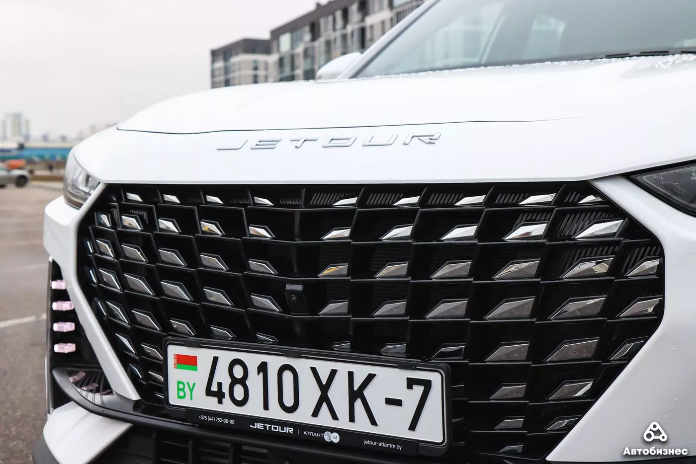 Пять лучше, чем семь: тест-драйв кроссовера Jetour X70 Plus