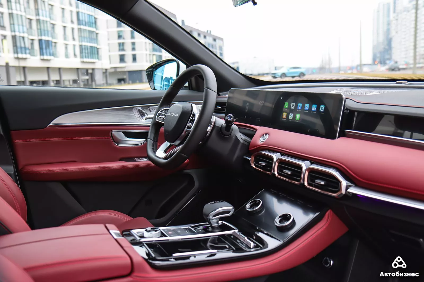Интерьер Jetour X70 Plus