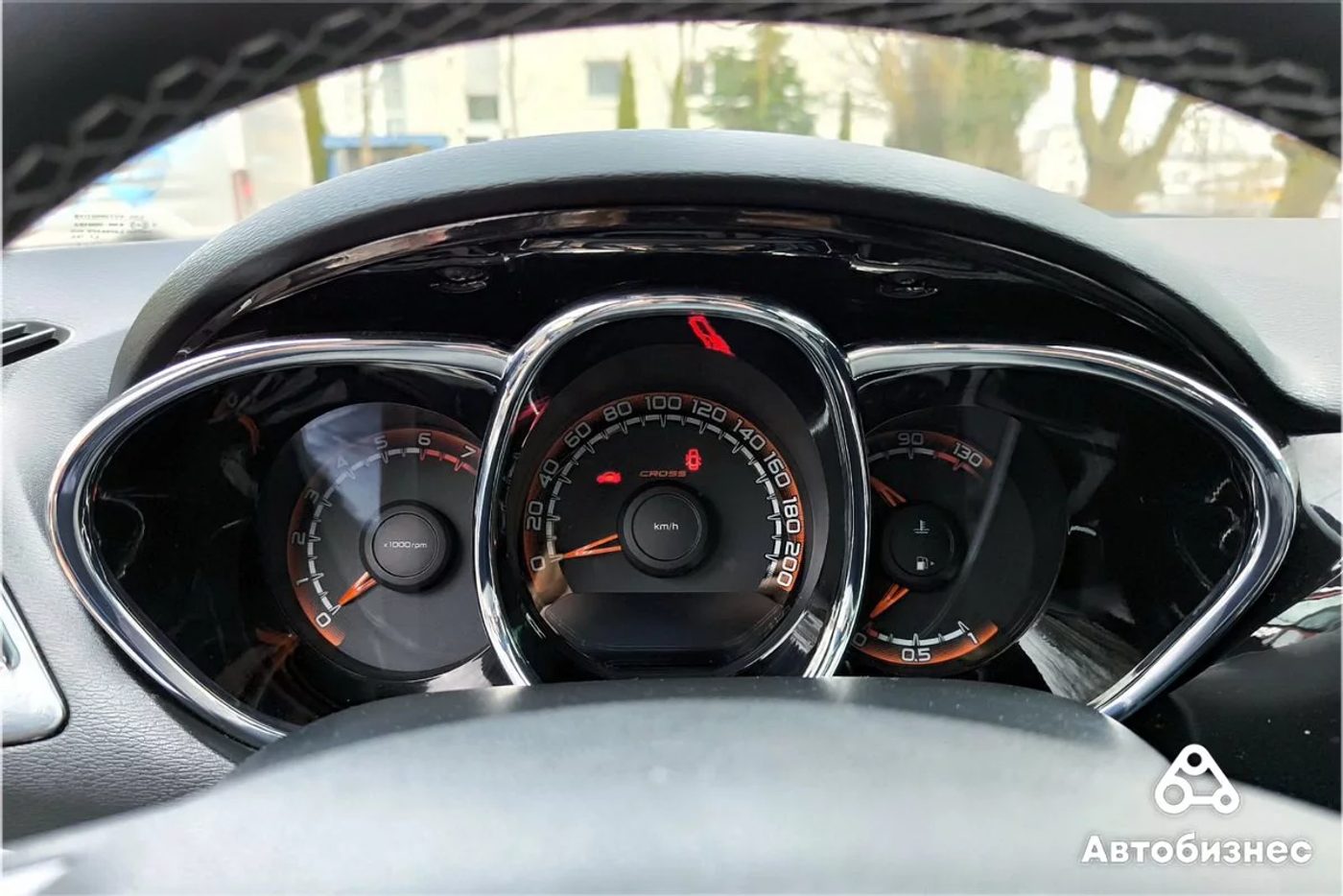 Щиток приборов Lada Vesta Cross
