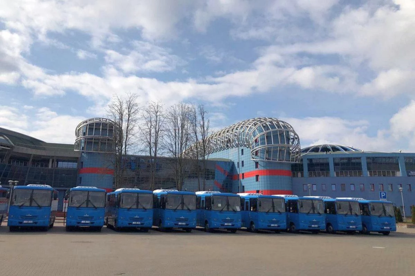 Гроднооблавтотранс получил 14 МАЗов на пригородное сообщение