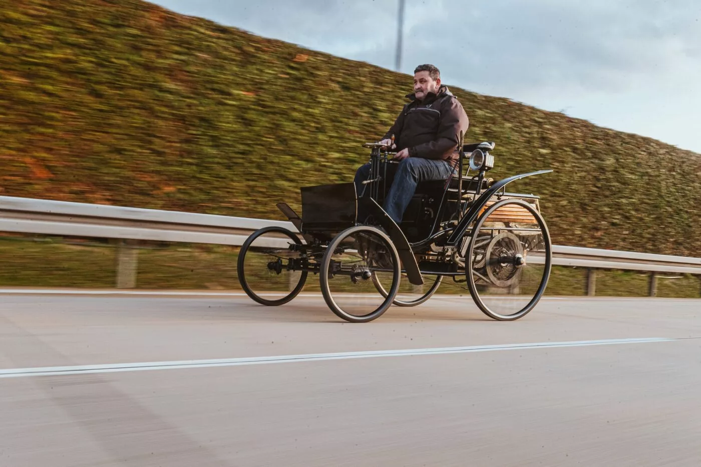 Benz Motor-Velociped возродили к 130-летию первого серийного автомобиля
