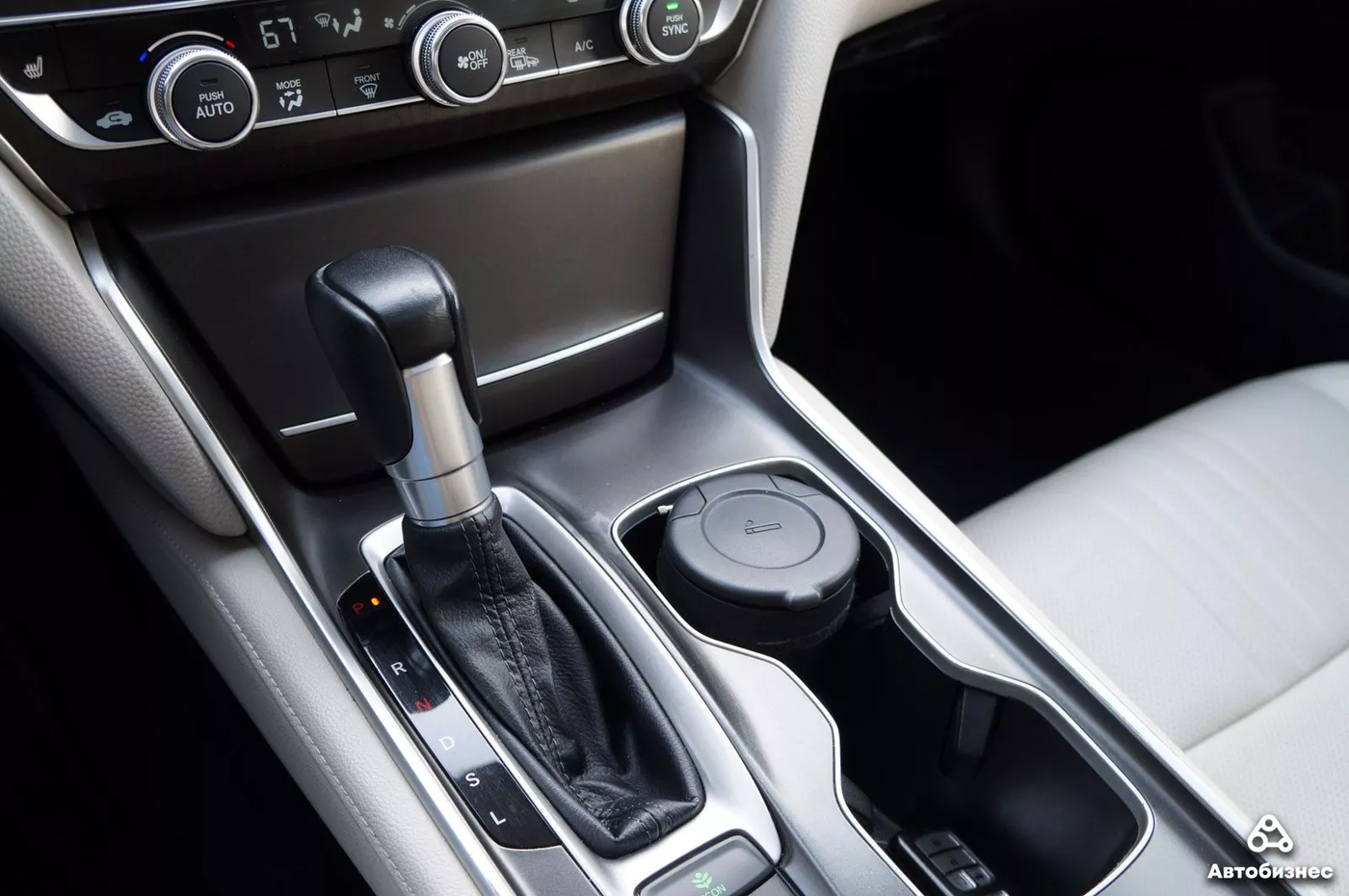 «Отличная машина, но сегодня взял бы «китайца»: мнение владельца Honda Accord X из США