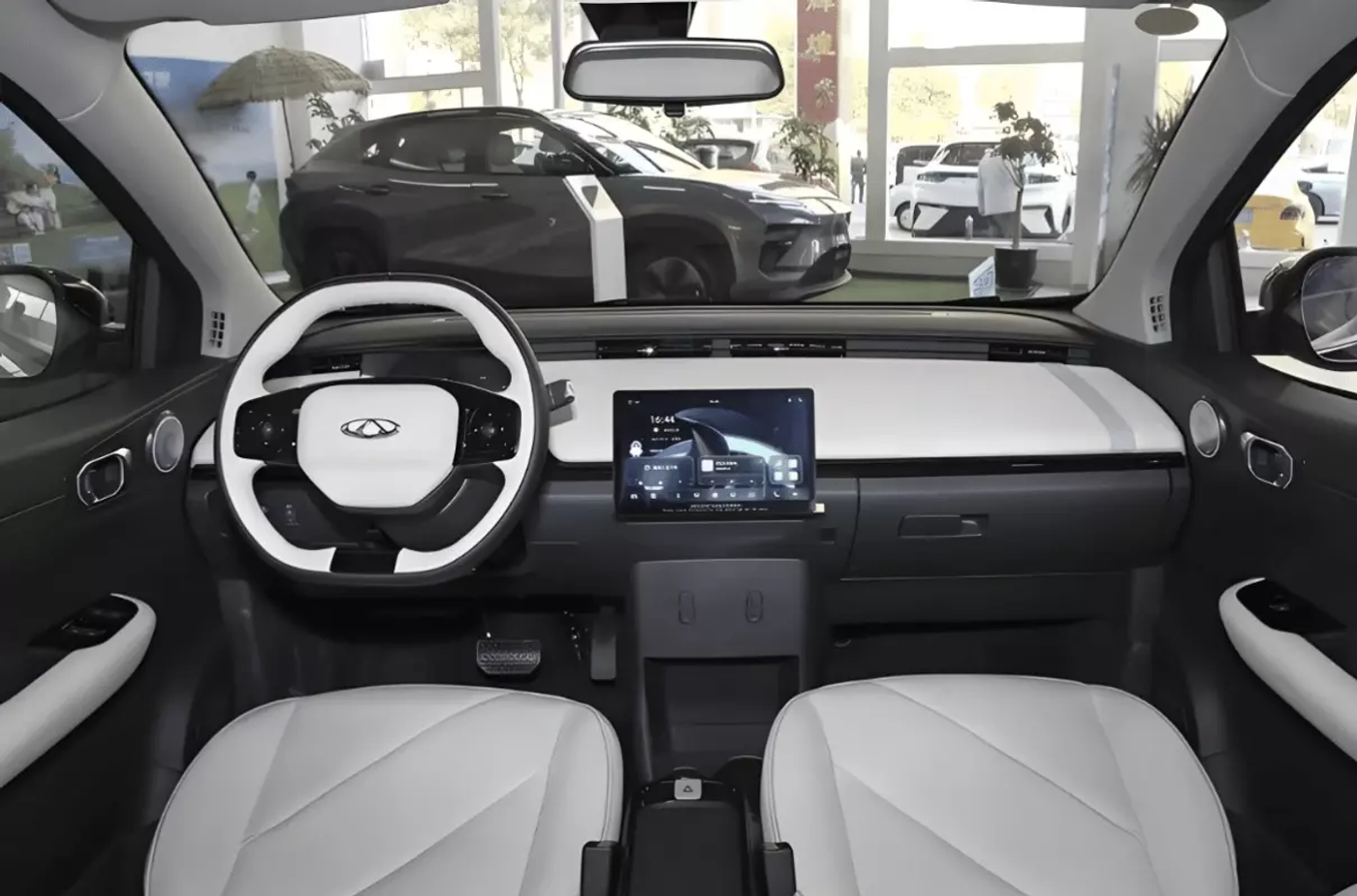 Chery представила свои самые бюджетные электромобили