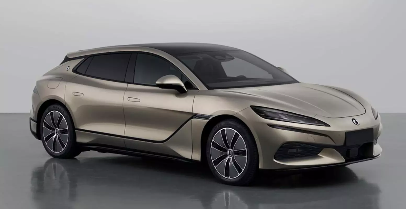 BYD рассекретила характеристики своего нового электромобиля Denza Z9 GT