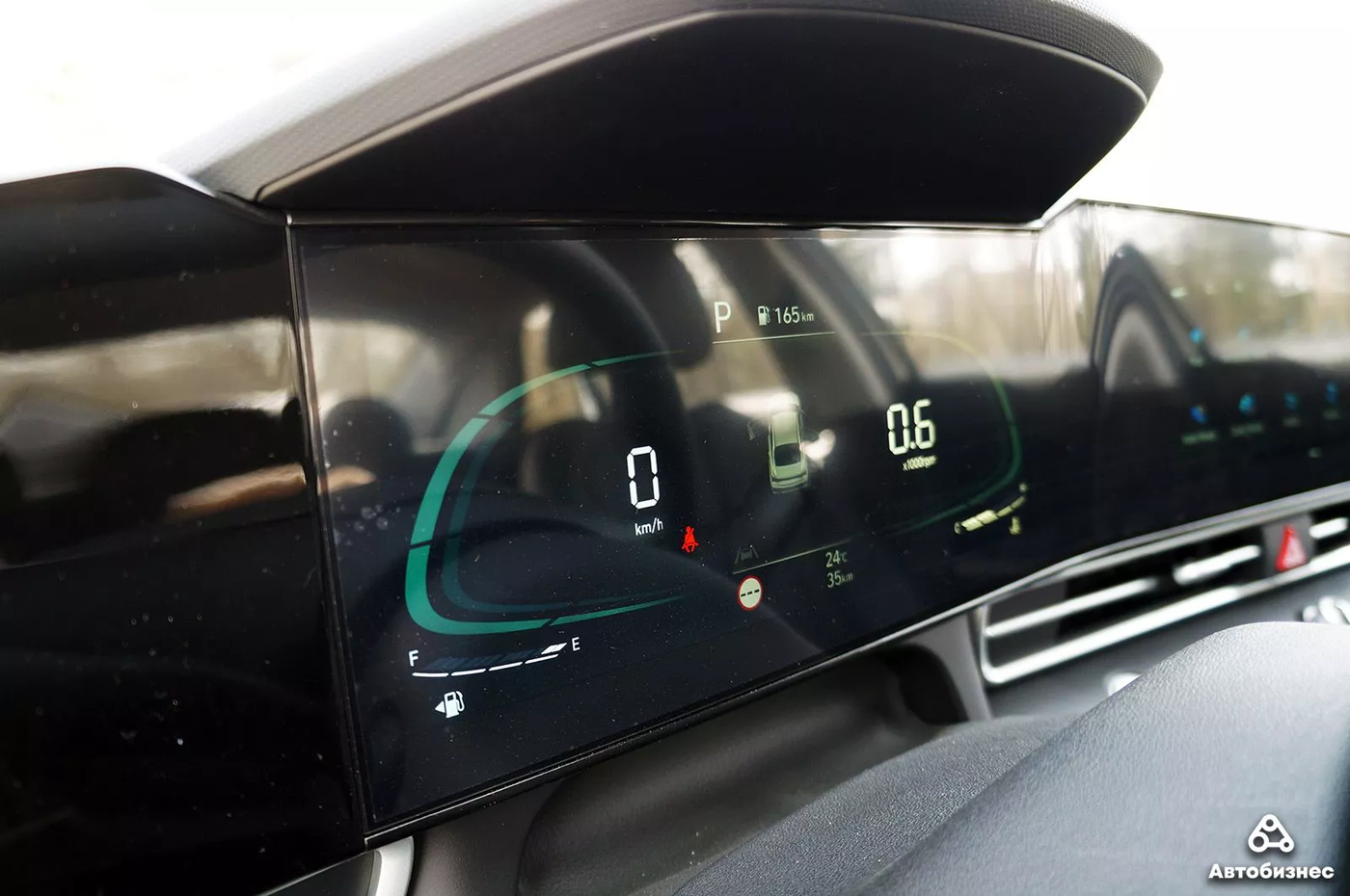 Красавица и чудовище: тест Hyundai Elantra из Китая