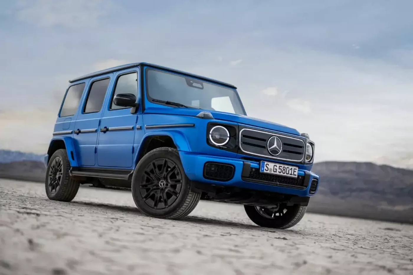 Компания Mercedes показала полностью электрический внедорожник G-класса