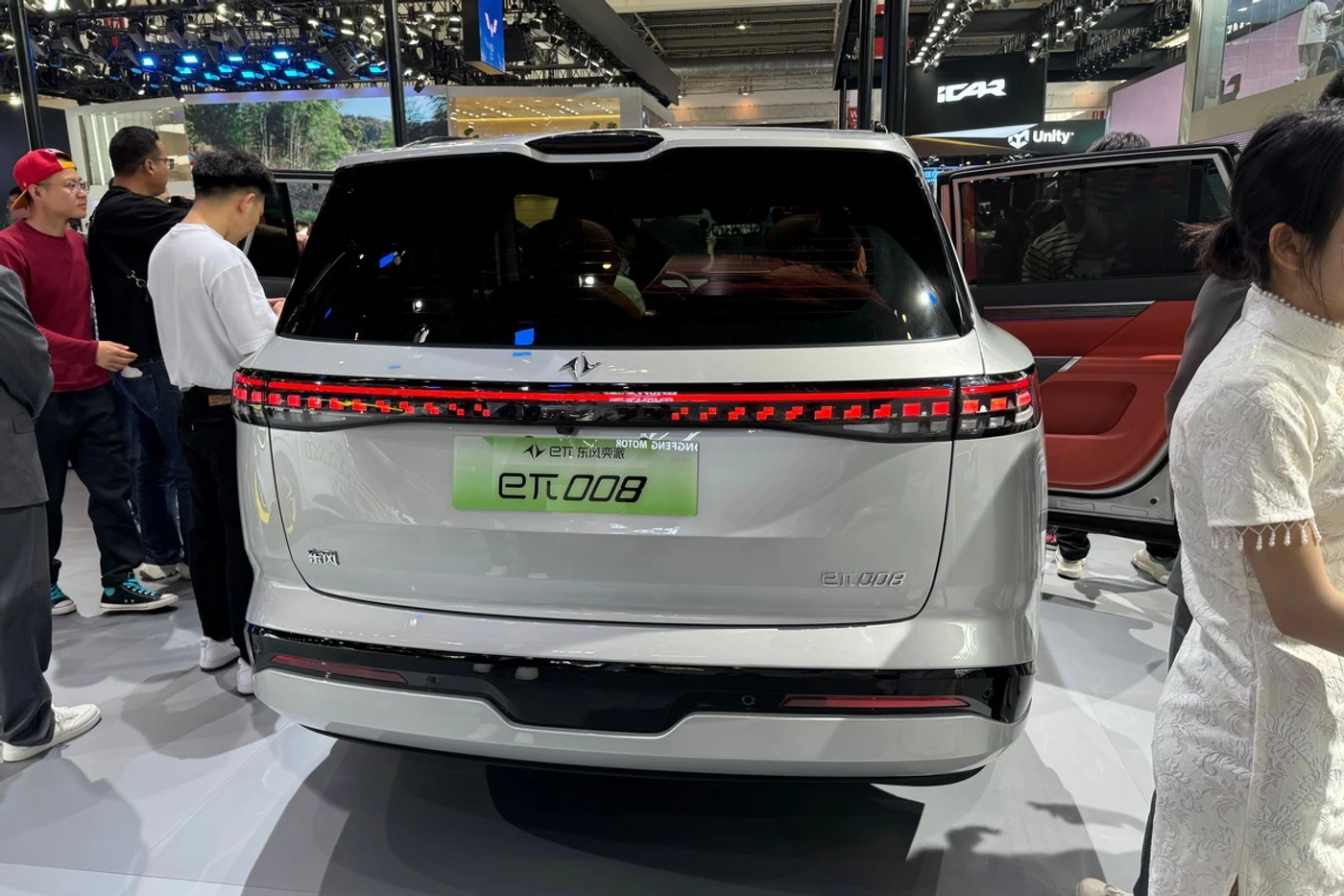 В Пекине открылся автосалон Auto China 2024: наш онлайн-репортаж
