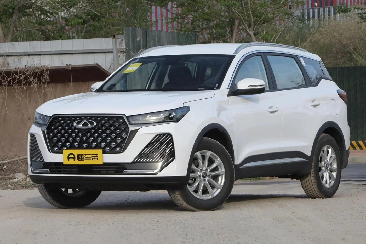 Стартовали продажи обновленного Chery Tiggo 7: в Китае – от $10 300