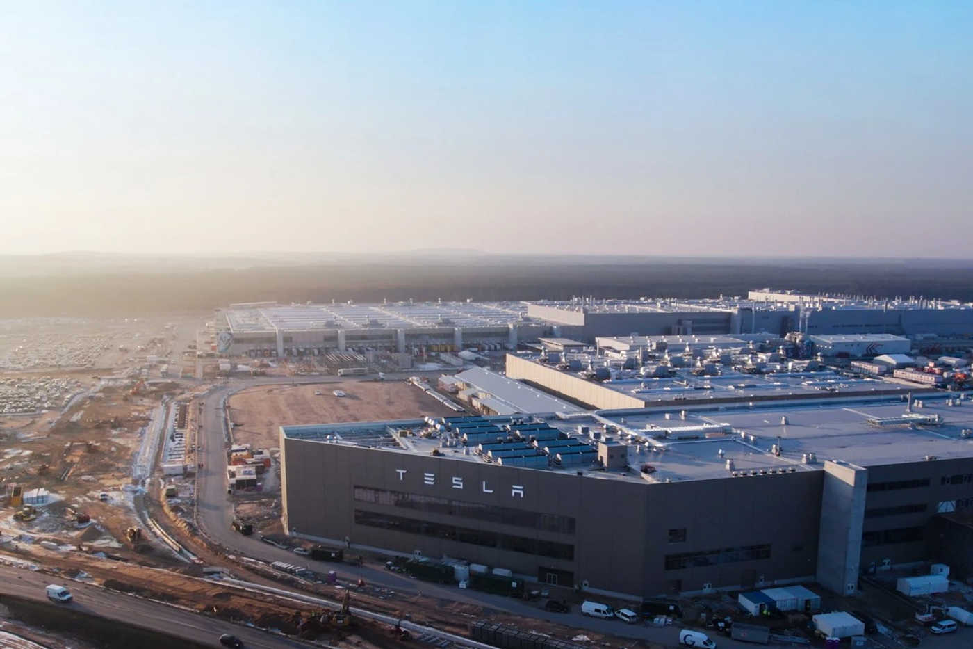Гигафабрика Tesla в Грюнхайде остановлена из-за протестов