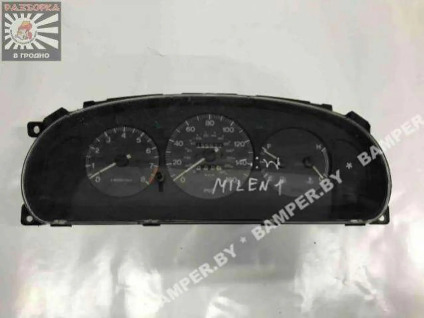 Щиток приборов (приборная панель) к Mazda Millenia 1999