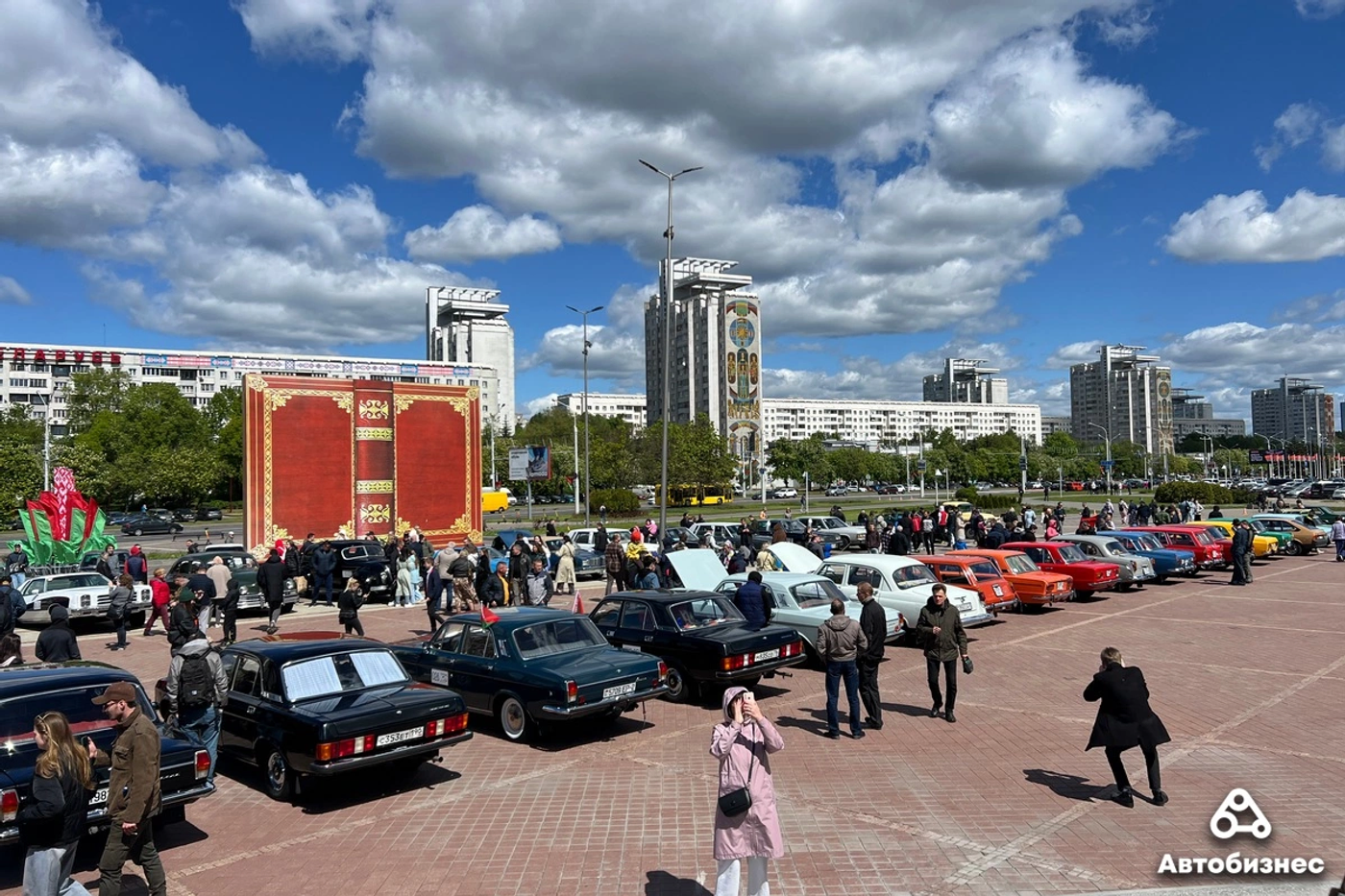 Автомобильные сокровища фестиваля «Ретро-Минск-2024»