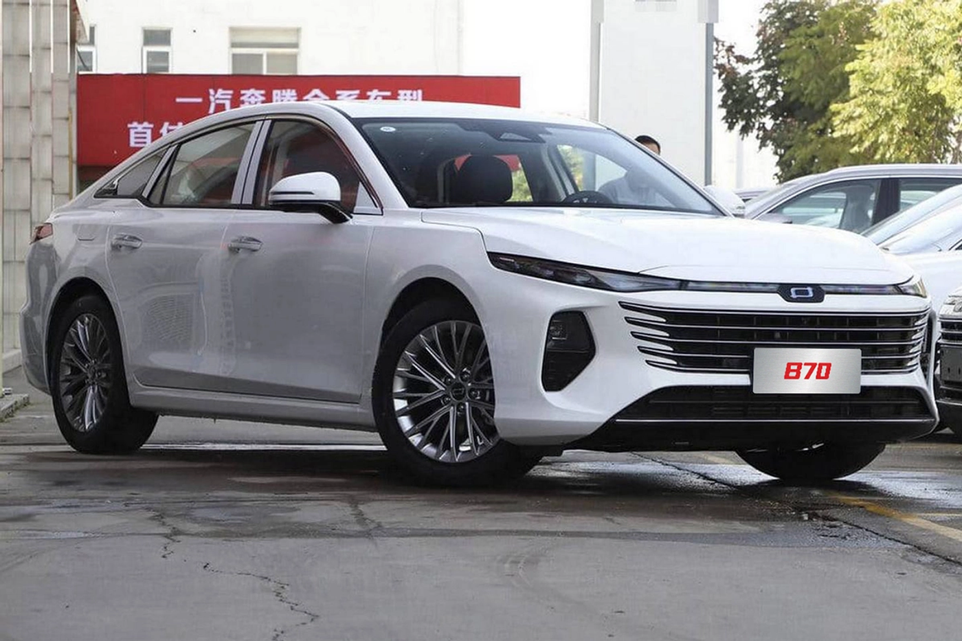 Продажи обновленного FAW Bestune B70 стартуют в июне