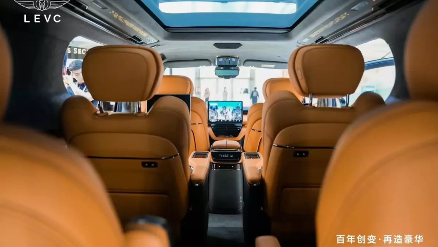 Новый Geely LEVC L380 стал доступен для предварительного заказа