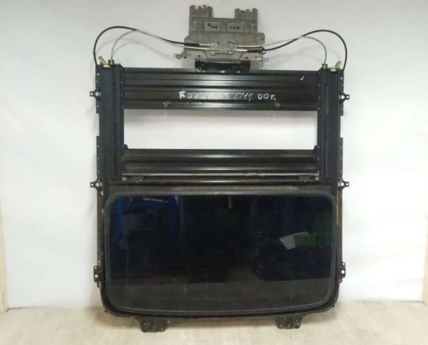 Двигатель электролюка к Rover 45 2000