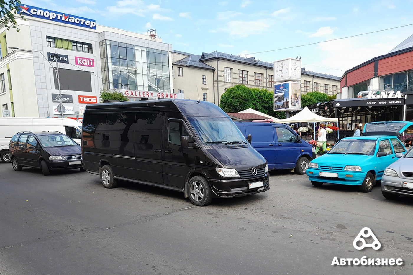 Парковочный коллапс в Бресте: есть ли выход?