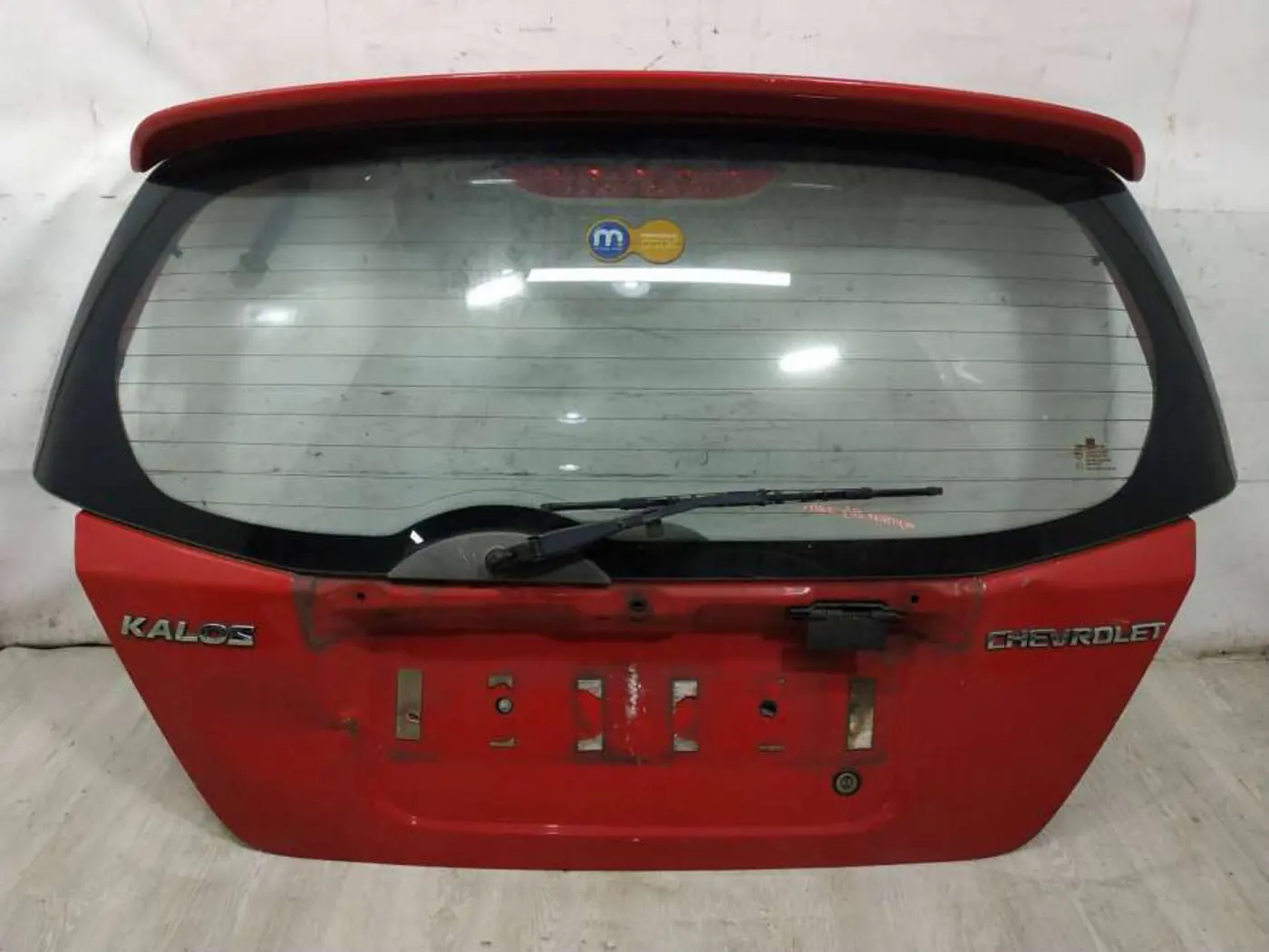 Стекло заднее к Daewoo Kalos 2005