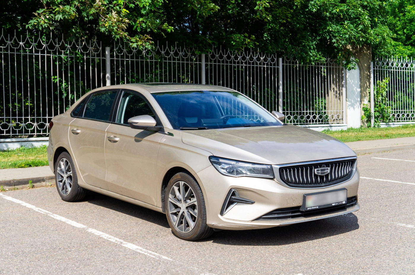 Год на Geely Emgrand: подводим итоги и ищем ржавчину