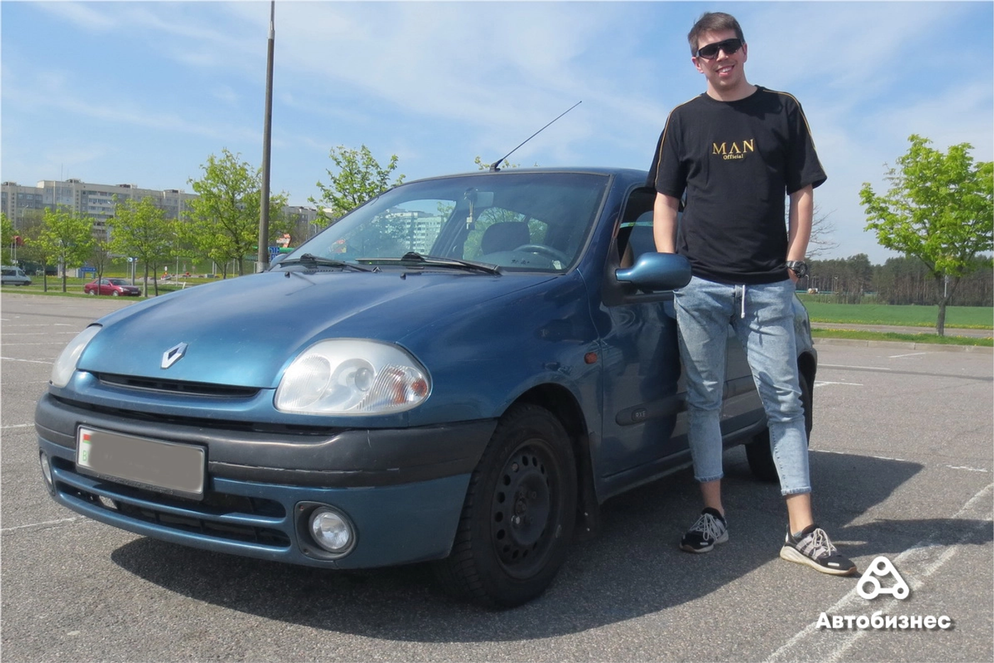 «Не ожидал, что машина так понравится»: мнение владельца Renault Clio