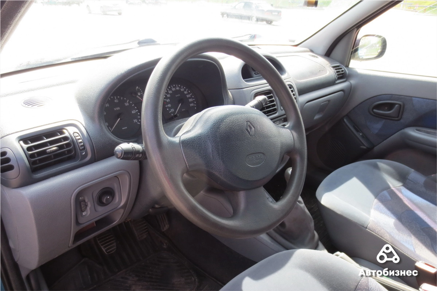 Руль Renault Clio