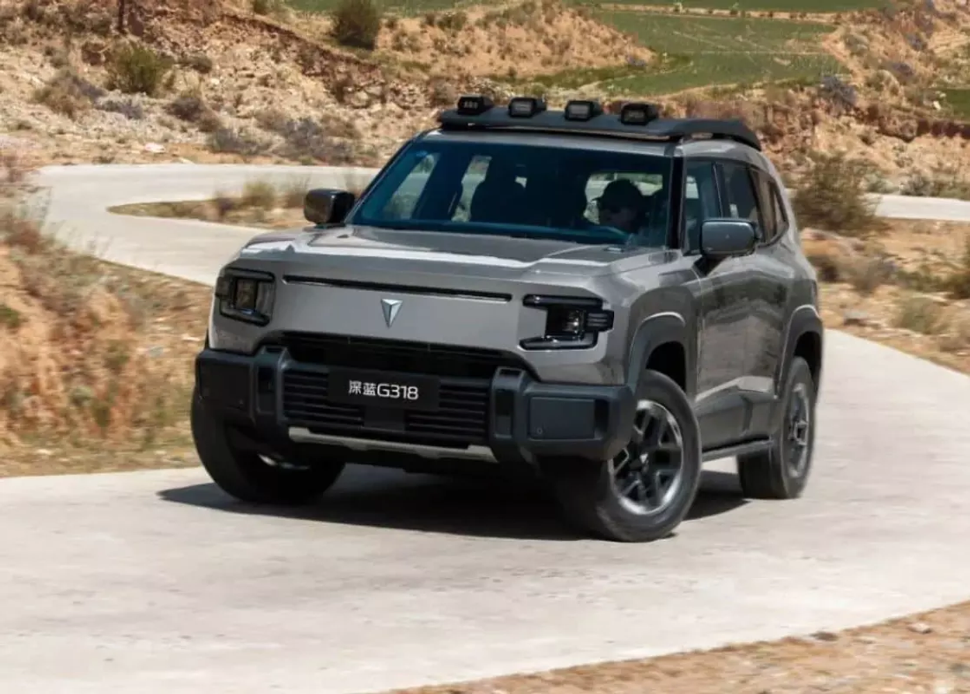 Внедорожник Changan Deepal G318 с увеличенным запасом хода вышел на рынок Китая