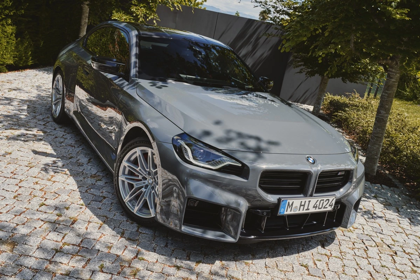 Обновленное купе BMW M2 стало мощнее и сохранило «механику»
