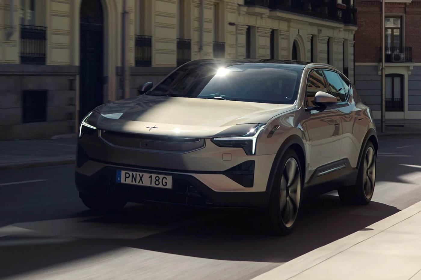 Polestar 2 и Polestar 3 обзавелись новыми опциями и модификациями