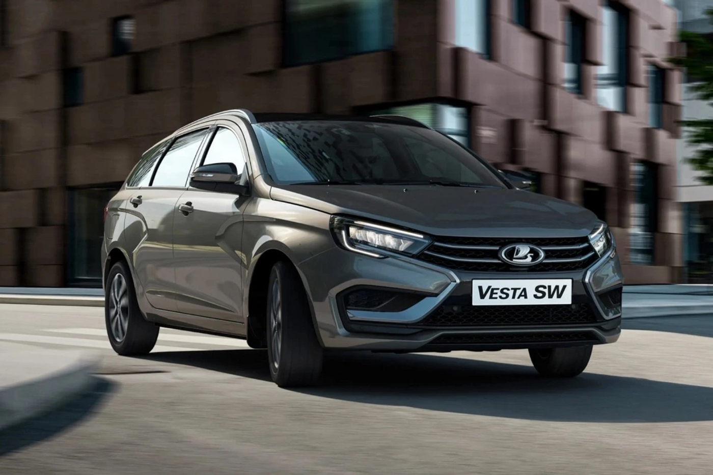 АВТОВАЗ: продажи Lada за полгода выросли в полтора раза