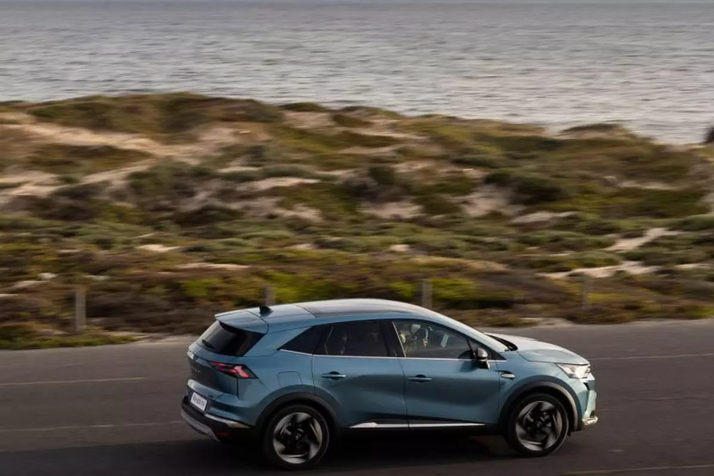 Renault запустила в продажу очередной внедорожник – Symbioz