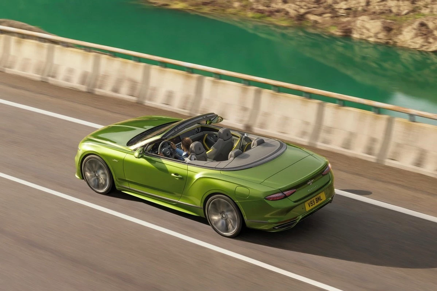 Bentley Continental GT: от мотора W12 к мощной гибридной установке